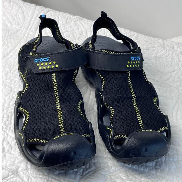 Crocs Swiftwater Fisherman Sandal Men's Size 8 Black Comfort Beach Pool - Picture 1 of 10
